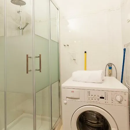 Atlantis Apartment *