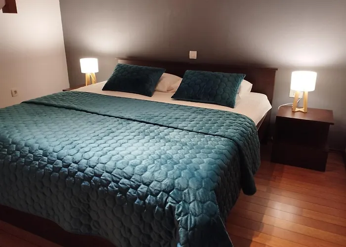 Atlantis 아파트 풀라